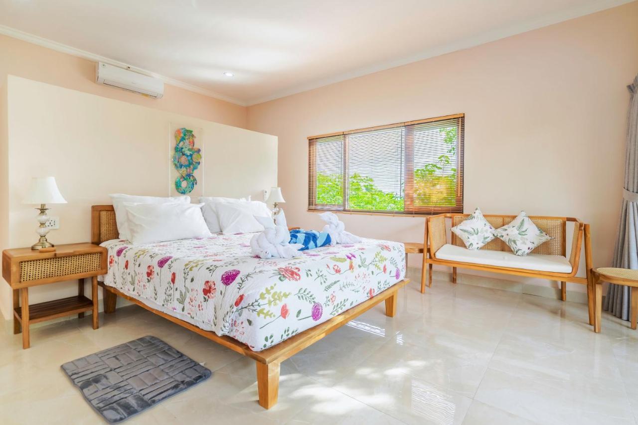 Lunar Dive Resort: Bamboo Villas Kubu Zewnętrze zdjęcie