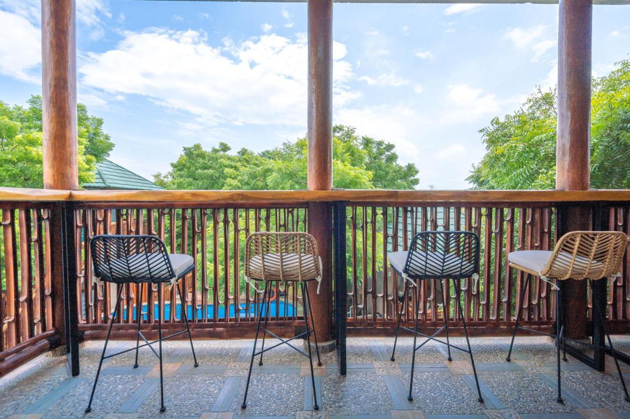 Lunar Dive Resort: Bamboo Villas Kubu Zewnętrze zdjęcie