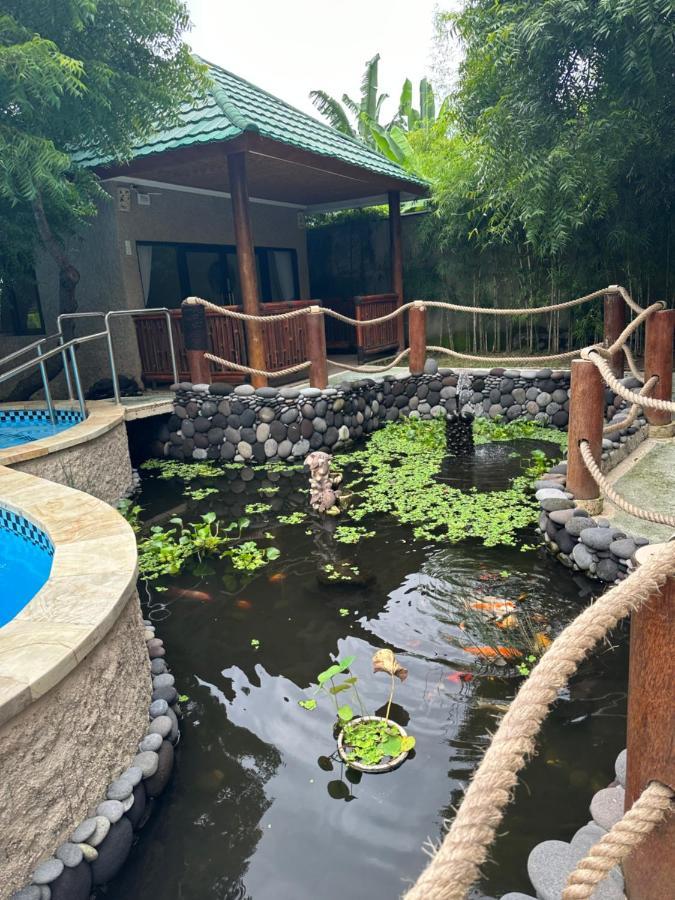 Lunar Dive Resort: Bamboo Villas Kubu Zewnętrze zdjęcie
