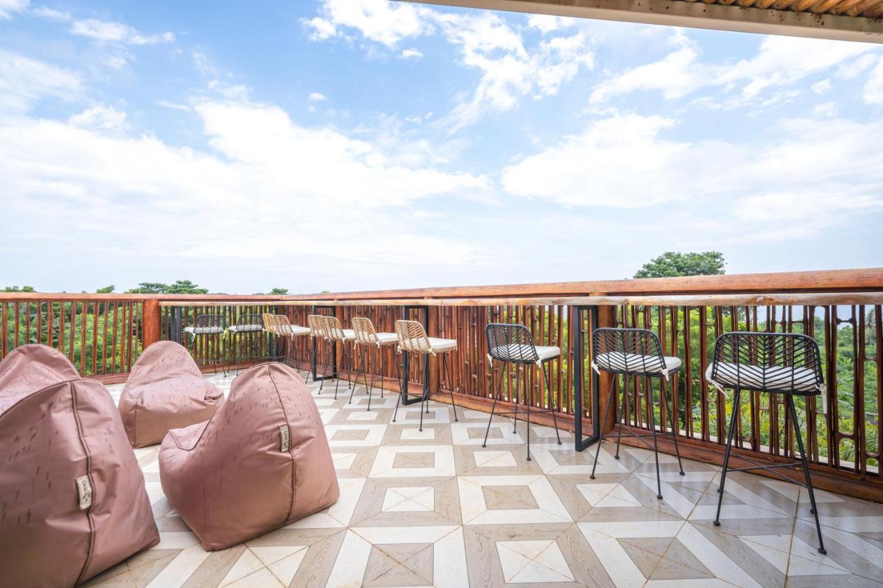 Lunar Dive Resort: Bamboo Villas Kubu Zewnętrze zdjęcie